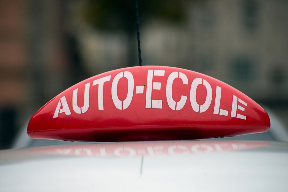 Enseigne d’auto-école